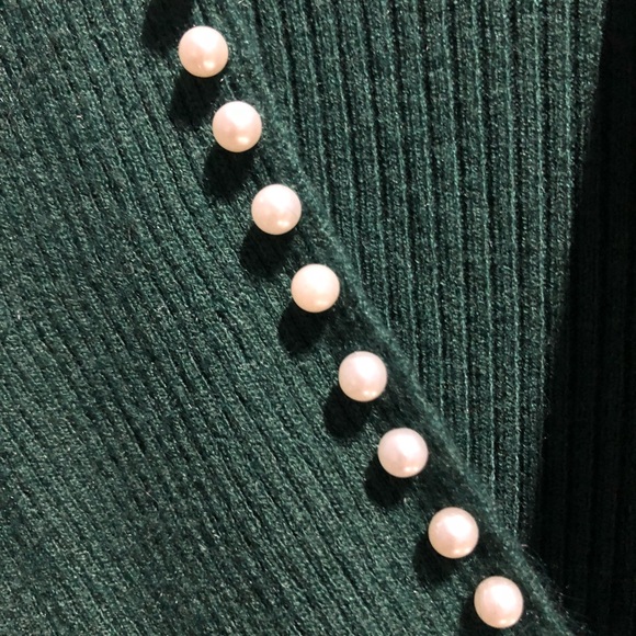 Green Deep V Neck Sweater with Pearls - Picture 3 of 3
